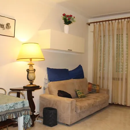 Beautiful House By Marcos Apartment